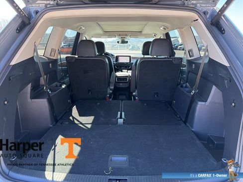Used 2025 Volkswagen Atlas SE w/ Panoramic Sunroof Package image 20