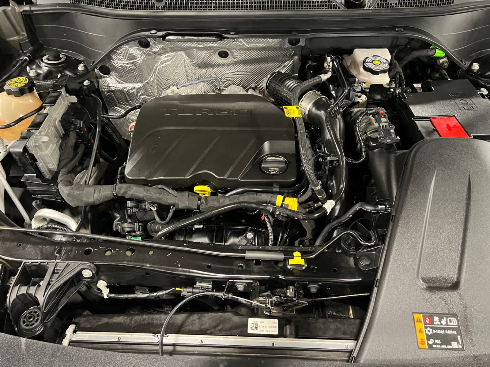Used 2025 Chevrolet Trax RS w/ Sunroof Package FWD image 8