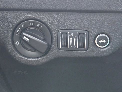 Used 2023 Dodge Charger R/T w/ Blacktop Package image 23