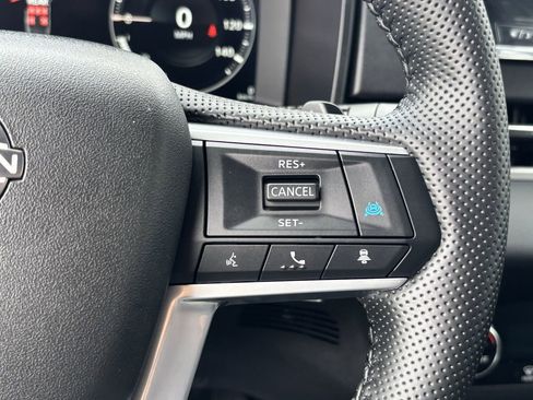 New 2026 Nissan Rogue SL AWD/4WD image 31
