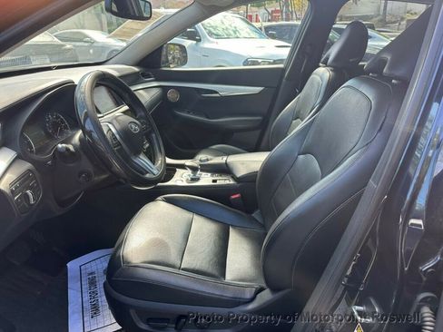 Used 2019 INFINITI QX50 Essential w/ Premium Heat Package FWD image 6