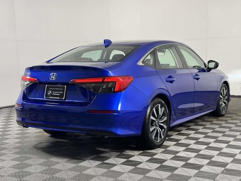 Used 2023 Honda Civic EX image 10