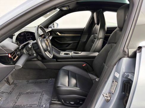 Used 2020 Porsche Taycan 4S w/ Premium Package image 17