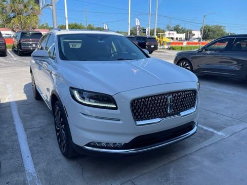 Used 2023 Lincoln Nautilus Black Label w/ Cargo Utility Package AWD/4WD image 2