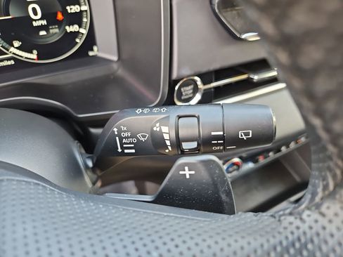 Used 2024 Mitsubishi Outlander SEL FWD image 23