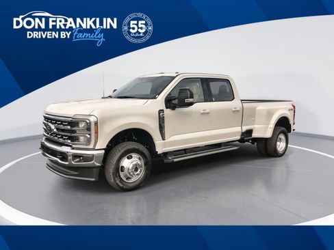 Used 2026 Ford F350 Lariat AWD/4WD image 1