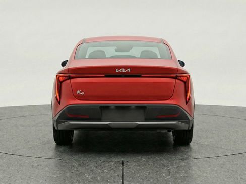 Used 2025 Kia K4 LXS image 7