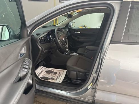 Used 2023 Buick Encore GX Preferred image 9