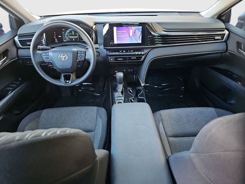 Certified 2025 Toyota Camry LE image 19