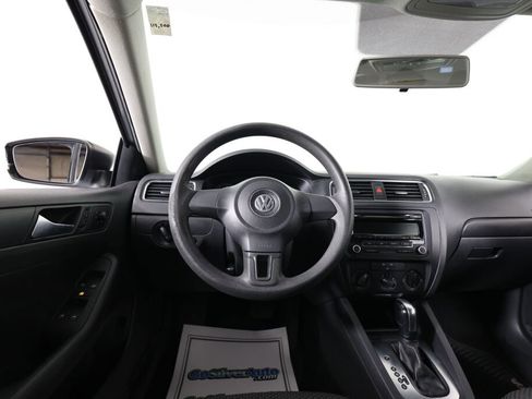 Used 2012 Volkswagen Jetta Sedan image 28