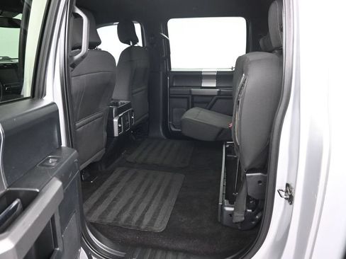 Used 2015 Ford F150 XLT w/ Equipment Group 302A Luxury AWD/4WD image 22