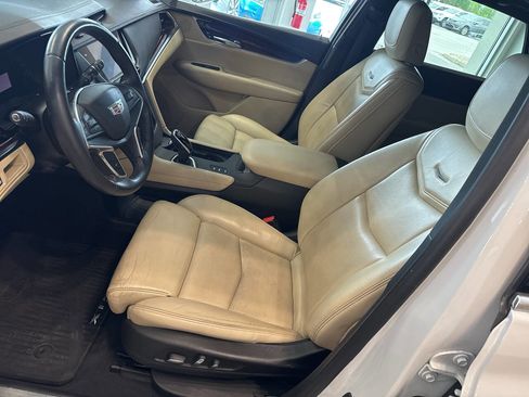Used 2017 Cadillac XT5 Luxury AWD/4WD image 26