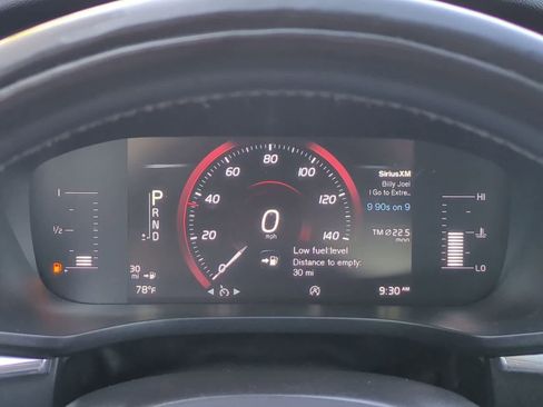 Used 2019 Volvo XC60 T6 Momentum w/ Premium Package AWD/4WD image 33