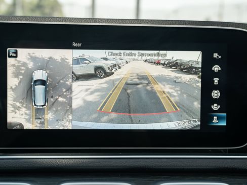 Used 2022 Mercedes-Benz GLE 350 image 9