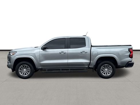 Used 2024 Chevrolet Colorado LT w/ LT Convenience Package II RWD image 8