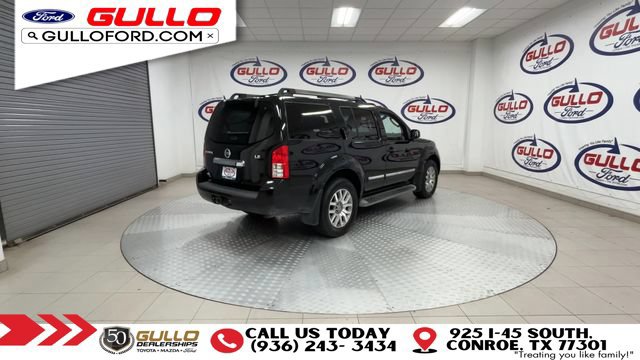 Used 2011 Nissan Pathfinder LE w/ Navigation Pkg AWD/4WD image 8