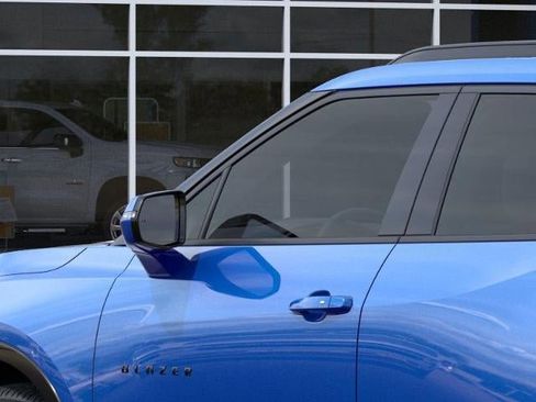New 2025 Chevrolet Blazer RS w/ Driver Confidence II Package image 12