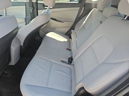 Used 2019 Hyundai Tucson Value AWD/4WD image 19