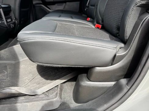 Used 2020 RAM 1500 Big Horn w/ Built-to-serve Edition image 7