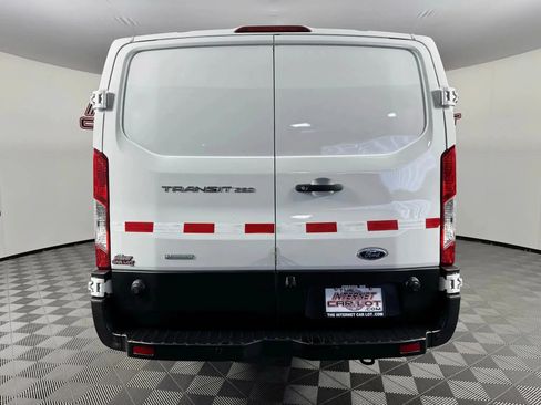 Used 2019 Ford Transit 250 148 Low Roof RWD image 6