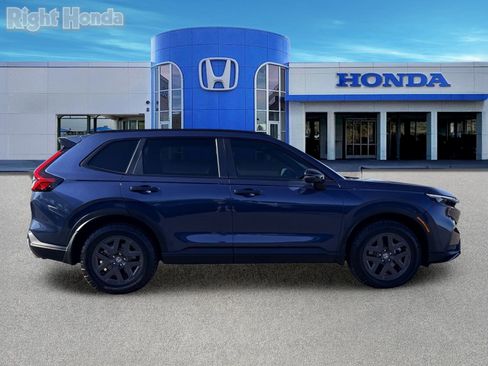 Used 2026 Honda CR-V TrailSport image 9