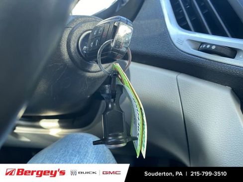 Used 2016 GMC Terrain SLT w/ Open Road Package image 18