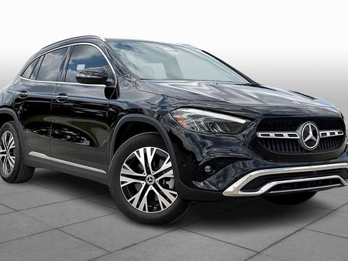 Certified 2025 Mercedes-Benz GLA 250 image 2