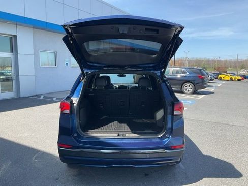 Certified 2023 Chevrolet Equinox RS w/ RS Leather Package AWD/4WD image 19