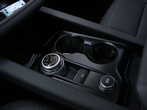 New 2026 Ford Explorer Active w/ Active Comfort Package AWD/4WD image 19