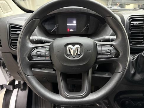 Used 2023 RAM ProMaster 2500 FWD image 17