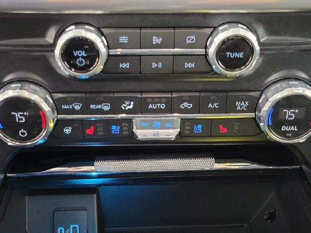 Used 2021 Ford F150 Lariat w/ Equipment Group 502A High AWD/4WD image 32