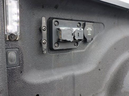 Used 2023 RAM 3500 Limited image 19