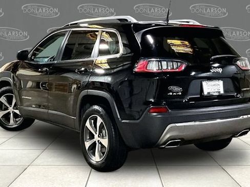 Used 2019 Jeep Cherokee Limited AWD/4WD image 5