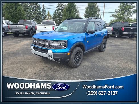 Certified 2025 Ford Bronco Sport Badlands w/ Badlands Tech Package AWD/4WD image 1