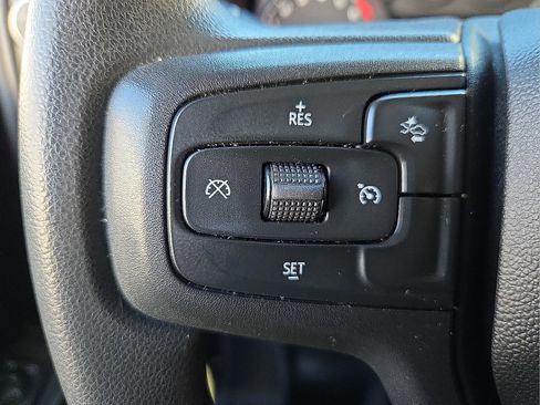 Used 2022 Chevrolet Silverado 1500 Custom image 18