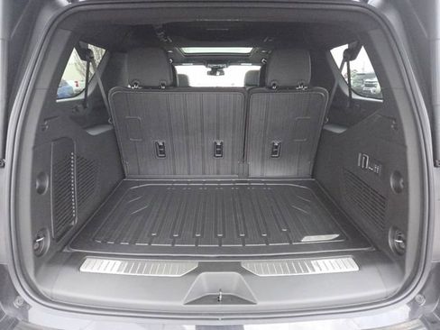 New 2026 GMC Yukon XL Denali w/ Sun & Power Step Package AWD/4WD image 31