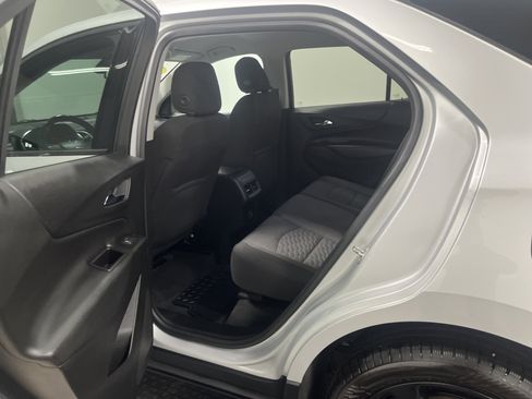 Used 2019 Chevrolet Equinox LT FWD image 13