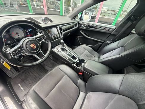 Used 2015 Porsche Macan S AWD/4WD image 18