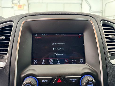 Used 2020 Dodge Durango SXT RWD image 29