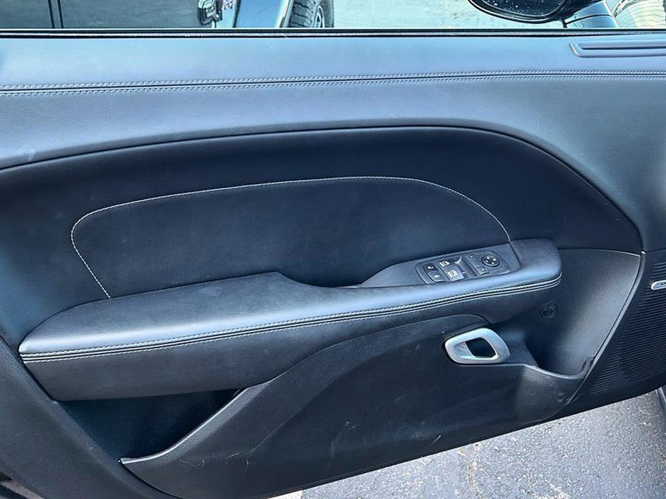 Used 2020 Dodge Challenger R/T Scat Pack w/ Dynamics Package RWD image 6