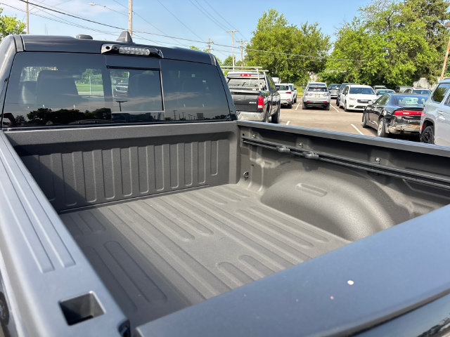 Used 2025 RAM 1500 Limited AWD/4WD image 34