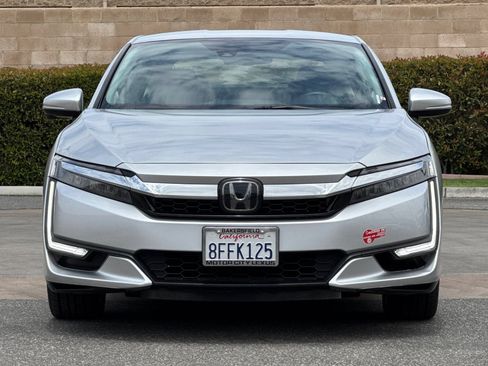 Used 2018 Honda Clarity Touring image 10