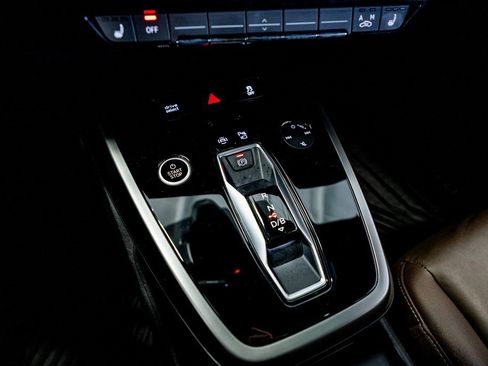 Used 2022 Audi Q4 e-tron Premium Plus image 47