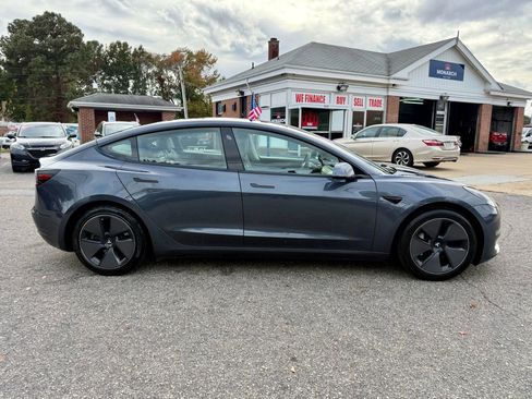 Used 2021 Tesla Model 3 Standard Range Plus image 6
