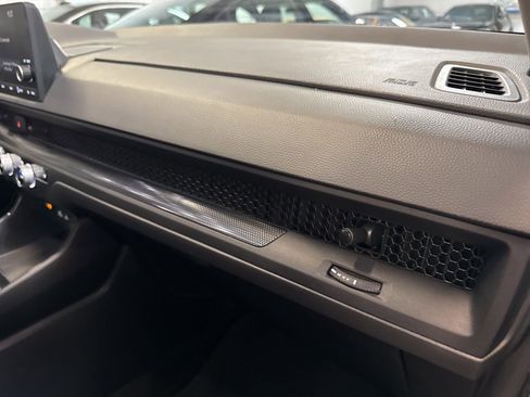 Used 2024 Honda CR-V EX image 27