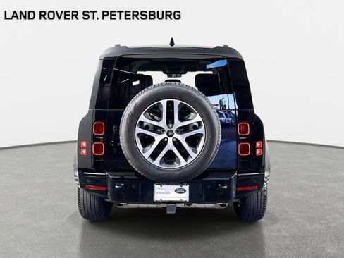 Certified 2024 Land Rover Defender 110 X-Dynamic SE AWD/4WD image 6