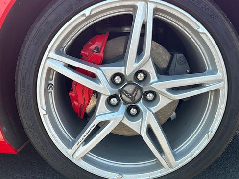 Used 2020 Chevrolet Corvette Stingray Coupe w/ 1LT image 25