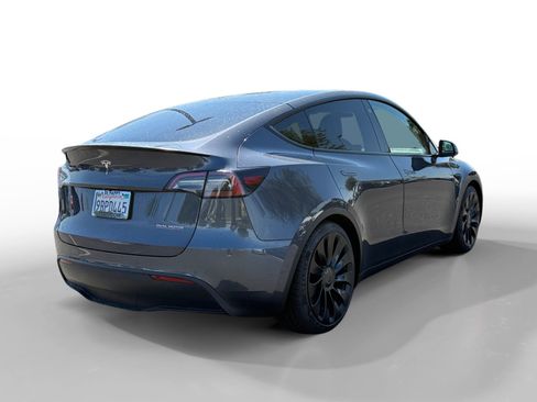 Used 2022 Tesla Model Y Performance AWD/4WD image 5