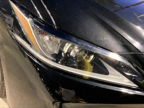 Used 2019 Lexus ES 350 image 27