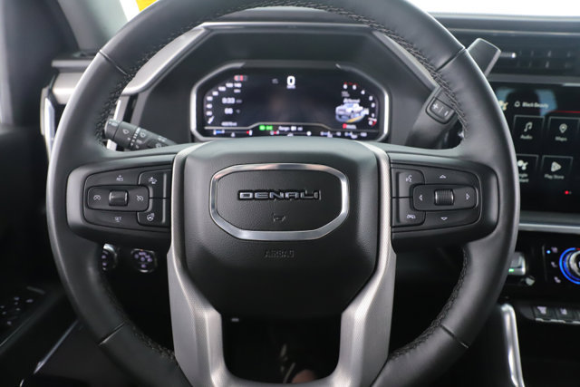 Used 2024 GMC Sierra 2500 Denali w/ Denali Reserve Package AWD/4WD image 23